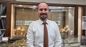 Sahte 15 Cumhuriyet altını kuyumcunun dikkatiyle yakalandı