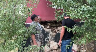 Yüksekova'da Taş Ocağı Patlamaları Evleri Yıkıyor: Köylüler Kalıcı Çözüm İstiyor