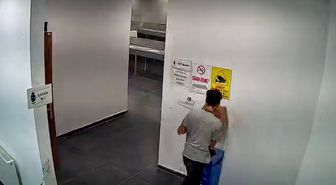 Adıyaman'da Kadınlar Tuvaletinden Hırsızlık Kamerada