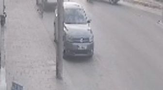 Akyazı'da Motosiklet ile Otomobil Çarpıştı: 1 Yaralı