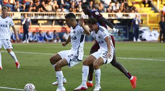 Trabzonspor İlk Yarıda Önde: Saviolo'nun Golüyle 1-0