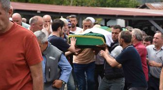 Sakarya'da Fındık Bahçesinde Kalp Krizi: 58 Yaşındaki Adam Hayatını Kaybetti