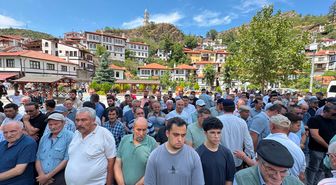 Şehit annesi Neriman Sarpkaya son yolculuğuna uğurlandı