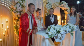 Muhtar, Oğlunun Nikahını Kendi Kıydı