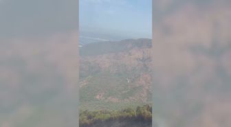 Marmaris'te yangın kontrol altına alınmaya çalışılıyor