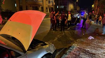 Kayseri'de Trafik Kazası: 2 Yaralı, Sürücü Kaçtı