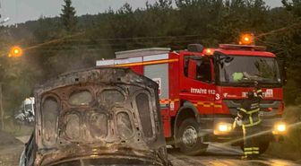 Niksar'da otomobil yangını ve patlama paniği