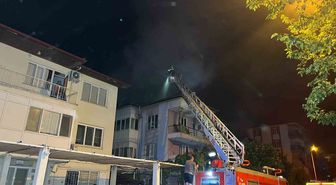Bucak'ta Üç Katlı Binada Yangın Paniği