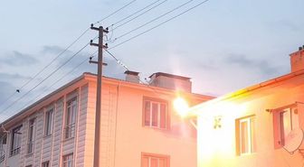 Erzincan'da Elektrik Kabloları Art Ardına Patladı