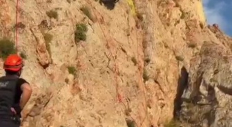 AFAD'dan Nefes Kesen Keçi Kurtarma Operasyonu