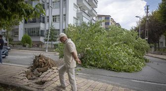 Malatya’da Sağanak ve Rüzgar Hayatı Felç Etti