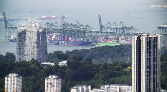 Singapur'un petrol dışı ihracatı temmuzda yüzde 24,2 arttı