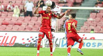 Samsunspor ilk yarıda önde: 2-1