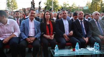 Özgür Özel: Cemevi de ibadethanedir