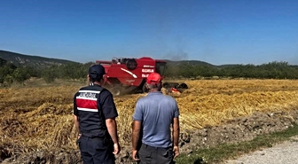 Bilecik'te biçerdöver operatörlerine yangın uyarısı