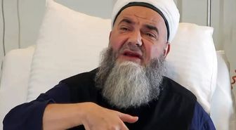 Cübbeli Ahmet Hoca, apar topar ameliyata alındı
