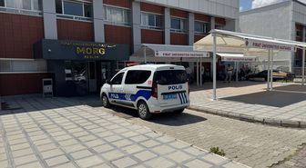 Kurt Sanıp Eşini Vurdu: Kocaya Gözaltı