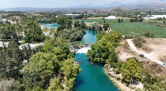 Manavgat Şelalesi Yaz Aylarında Turistlerin Rotasında