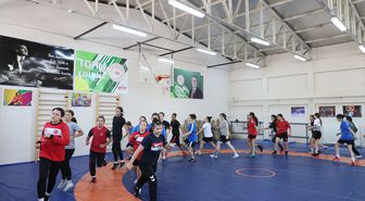 Milli Güreşçiler Edirne'de Şampiyonalara Hazırlanıyor