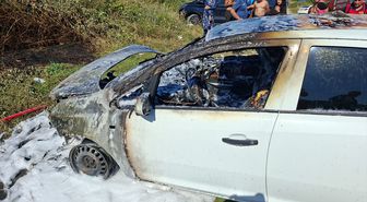 Sinop'ta Park Halindeki Otomobilde Yangın
