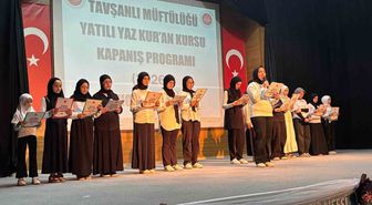 Tavşanlı'da Yatılı Yaz Kur'an Kursu Kapanış Programı Büyük Coşkuyla Gerçekleştirildi