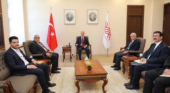 YÖK Başkanı Özvar, Filistinli Öğrencilerin Eğitim Durumlarını Görüştü