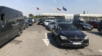 İncir Kasalarında Gizlenen 45 Tabanca Yakalandı