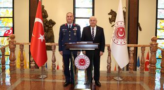 Bakan Güler, Hava Kuvvetleri Komutanı Dalkıran'ı kabul etti