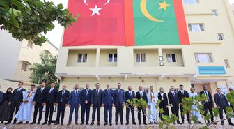 Bakan Işıkhan Moritanya'da Maarif Vakfı Okulunu Ziyaret Etti