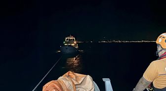 Bodrum'da Arıza Yapan Tekne Gümbet'e Yanaştırıldı