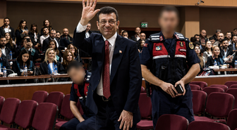 İBB davasında tansiyon yükseldi! İmamoğlu soru sorunca hakimden sert müdahale: Böyle soru sorulmaz