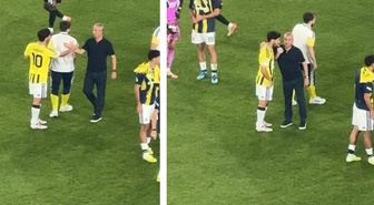 Maç sonuna damga vuran görüntü! Uzun uzun konuştular