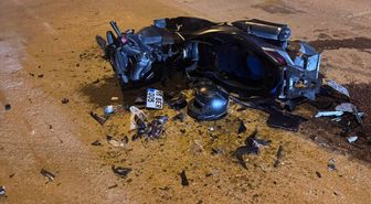İnegöl'de Kafa Kafaya Çarpışma: Motosiklet Sürücüsü Ağır Yaralandı
