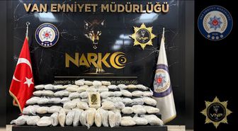 Van'da Uyuşturucu Operasyonu: 48 Kilo Esrar Ele Geçirildi