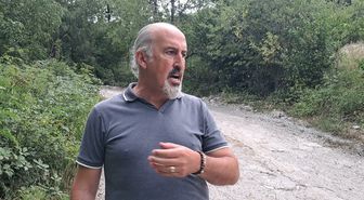 Şavşat'ta köy yolu tepkisi: 'Kendi evime gidemedikten sonra yaylaya gitmenin anlamı yok'