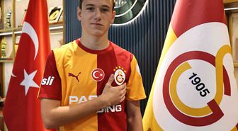 Galatasaray'dan Tarihi Transfer: İlk Rus Futbolcu Batrakov
