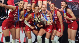 Avrupa Kadınlar Voleybol Şampiyonası Yarın Başlıyor: Türkiye Ev Sahipleri Arasında