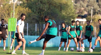 Burhan Eşer: Genç Kadroya Sabır ve Destek Şart