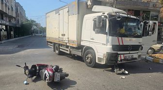 Bozyazı'da Motosiklet-Kamyonet Çarpıştı: 1 Yaralı