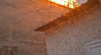 Diyarbakır'da Çatı Yangını Söndürüldü