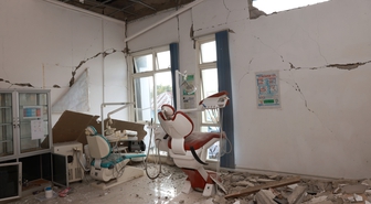 Endonezya'da 7.7 Büyüklüğündeki Depremde Can Kaybı 71'e Yükseldi