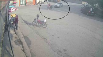 Hatay'da Motosiklet-Otomobil Çarpıştı: 2 Yaralı