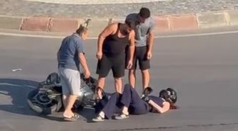 Edirne'de Tır-Motosiklet Çarpıştı: Sürücü Yaralandı