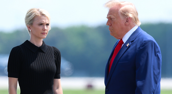Trump'ın 'İnsan Yazıcısı': Natalie Harp Kimdir?