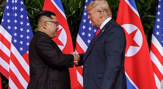 Trump, Kim Jong Un ile Bu Yıl Görüşmeyi Beklediğini Açıkladı