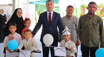 Bayburt'ta II. Bayezid Vakfı Sünnet Şöleni Coşkusu