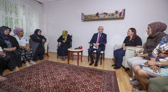 Kılıçdaroğlu ev işçisi kadınlarla buluştu