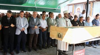 Sel Kurbanı Öğretmen Son Yolculuğuna Uğurlandı