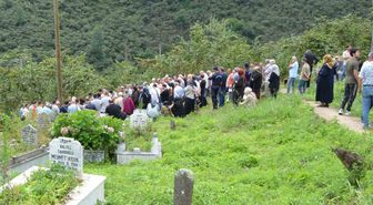 Selde Kaybolan Mehmet Akkaya Trabzon'da Bulundu, Keşap'ta Toprağa Verildi