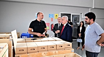 Kırklareli Valisi Turan, fabrika ziyaretinde bulundu